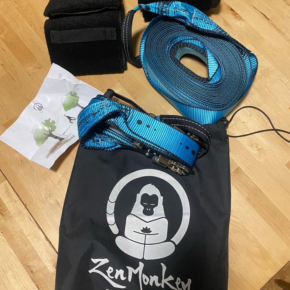 Zen Monkey Complete Slackline Kit with Tree Protectors Black Blue